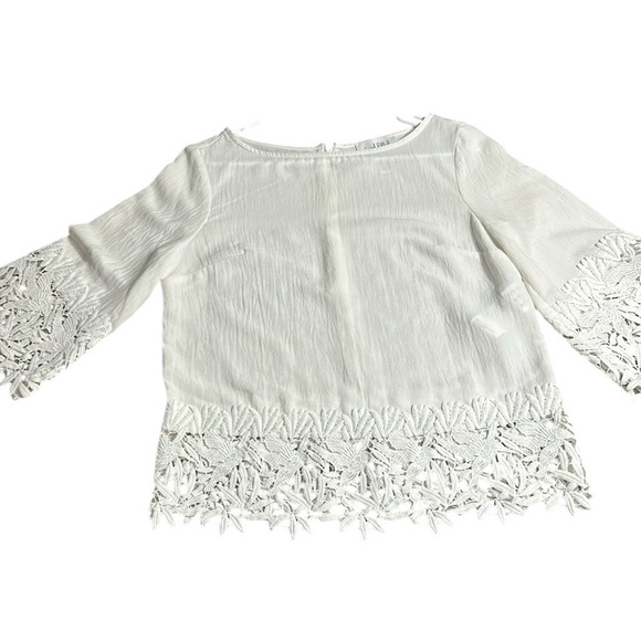 Joseph Ribkoff white heavy lace Trim Blouse.PTP 19”, OVERSIZED,sheer,boxy - Picture 13 of 16